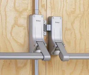 Town Center Locksmith Shop Oregonia, OH 513-327-8999 Town Center Locksmith Shop Oregonia, OH 513-327-8999 - 8-Push-Bars